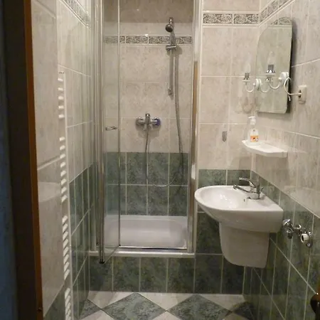 Aleksandra & Daria Apartman *