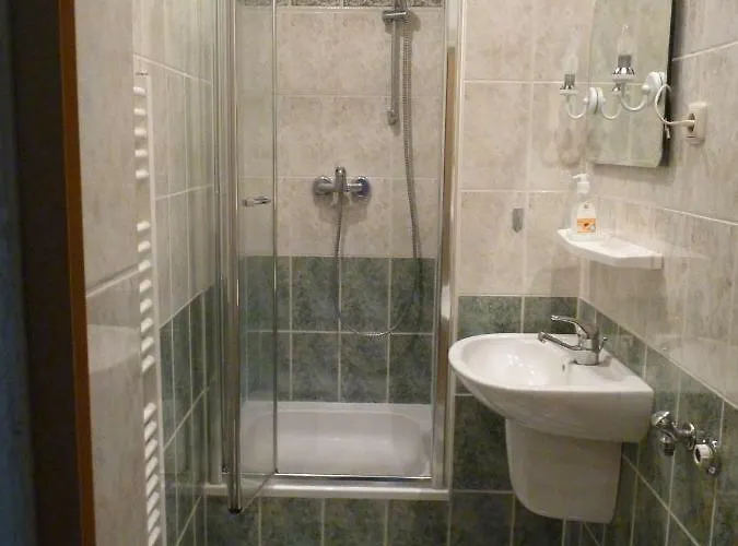 Aleksandra & Daria Lejlighed *